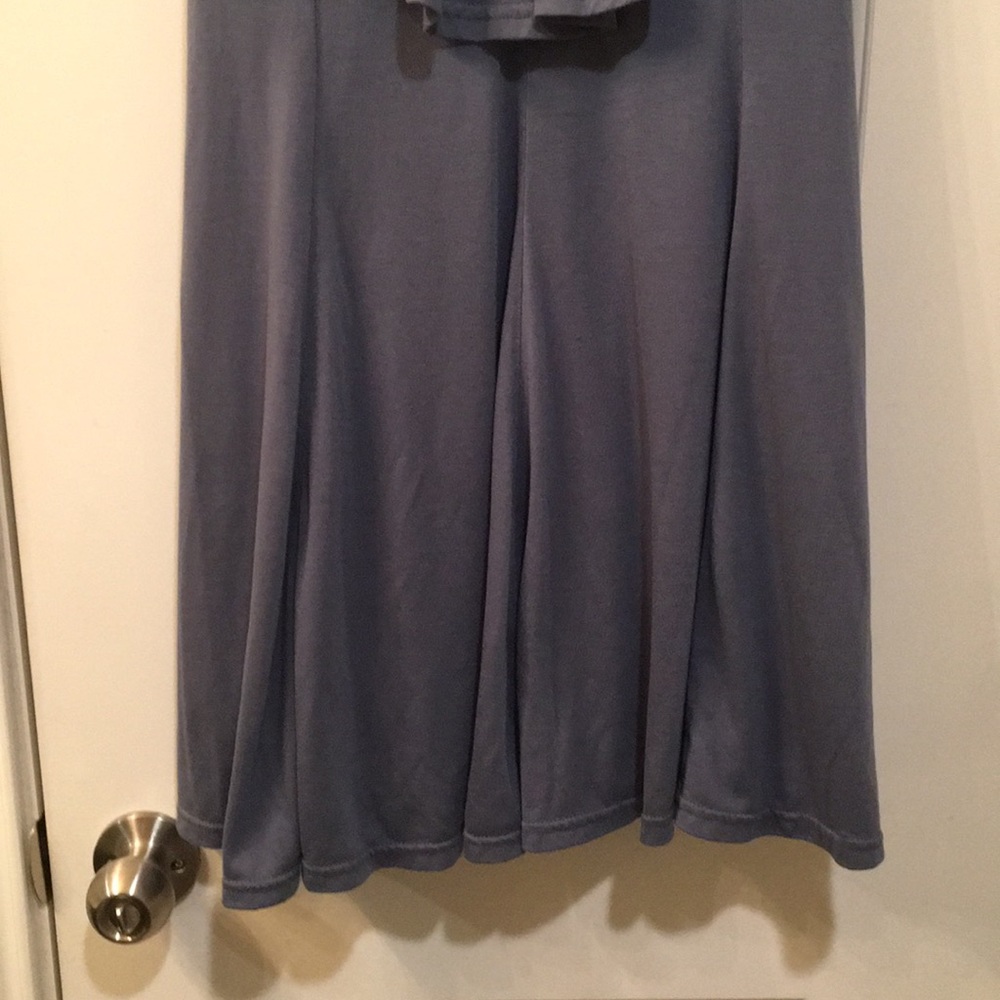 She and sky gray dress - Picture 3 of 6